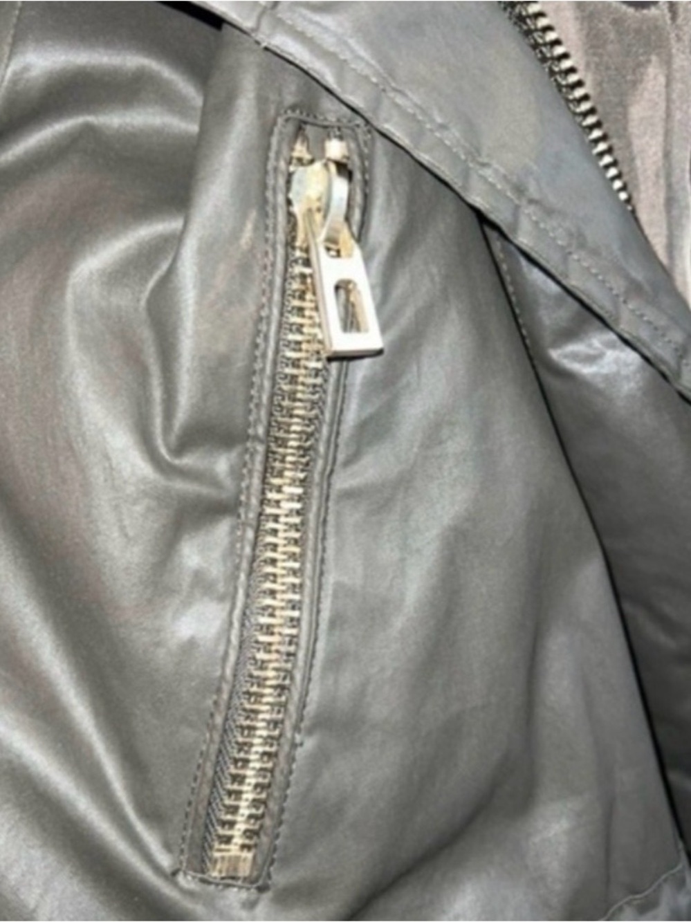 New York & Company Olive Green Puffer Coat with Faux Fur Trim - Picture 6 of 12